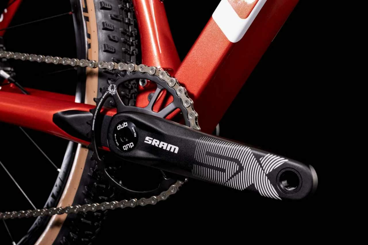 Cube Reaction C:62 ONE Red N White VTT Semi-rigide 4 Cube Reaction C:62 ONE Red N White VTT Semi-rigide – Image 4