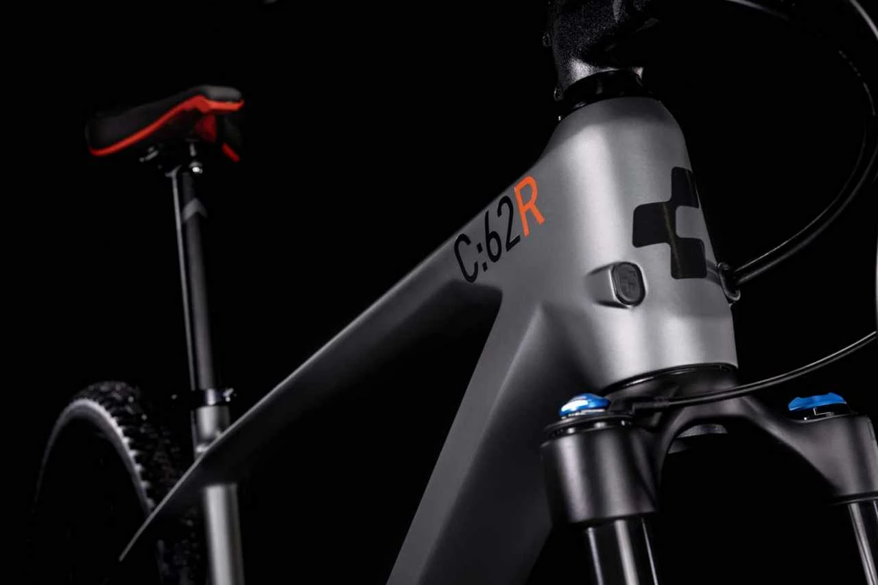 Cube Reaction C:62 Race Flashgrey N Red VTT Semi-rigide 3 Cube Reaction C:62 Race Flashgrey N Red VTT Semi-rigide – Image 3