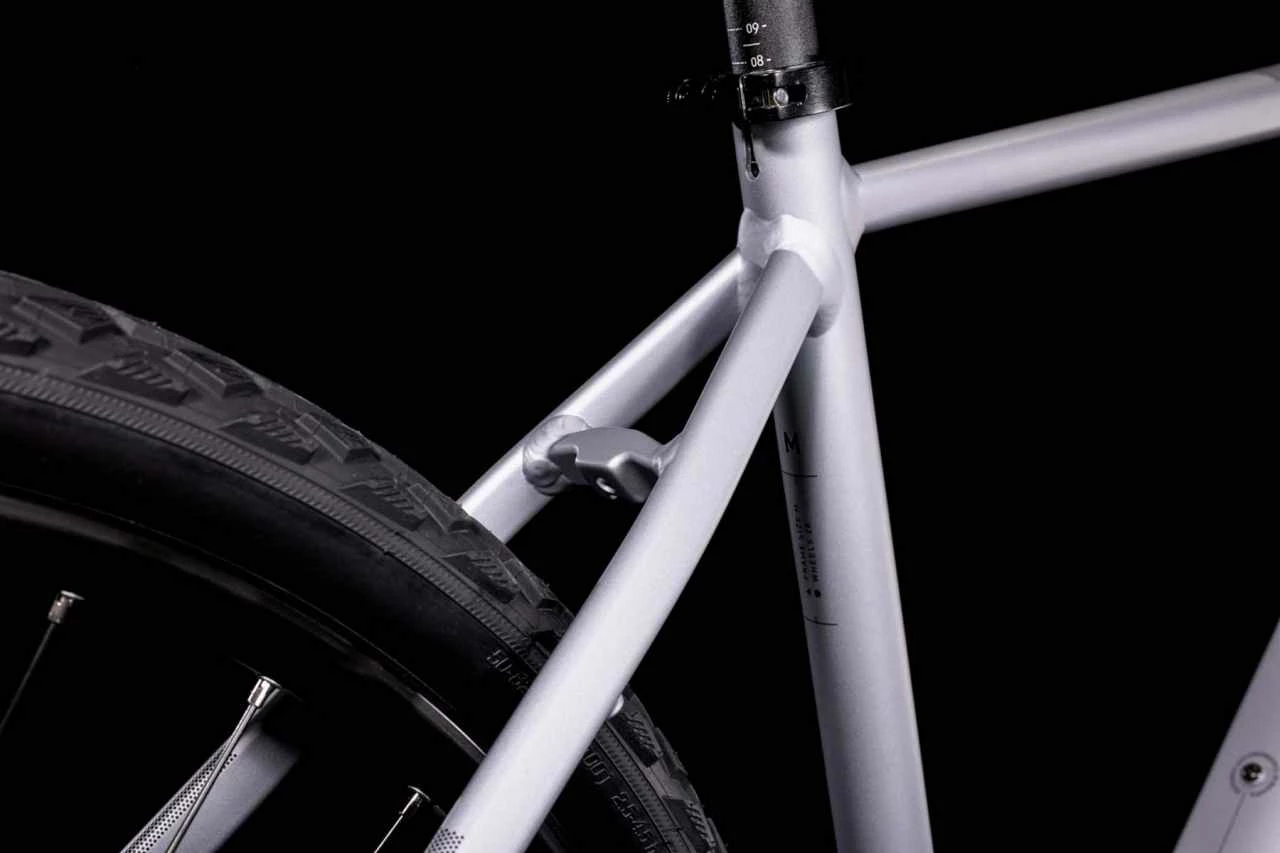 Cube Nature EXC Polarsilver N Black VTC Homme 3 Cube Nature EXC Polarsilver N Black VTC Homme – Image 3