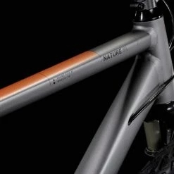Cube Nature SL Flashgrey N Orange VTC Homme -VTT semi-rigide Remise 545350 Cube Nature SL flashgrey n orange 2022 Crossrad Herren 1 1280x1280