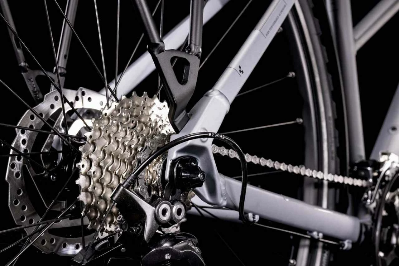 Cube Nature EXC Allroad Polarsilver N Black VTC Homme 4 Cube Nature EXC Allroad Polarsilver N Black VTC Homme – Image 4