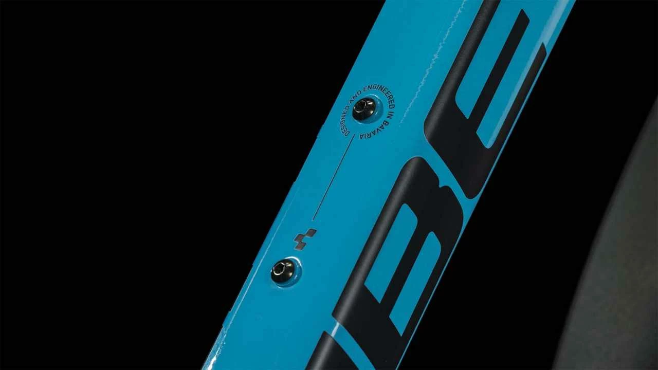 Cube Aim Race Allroad Blue N Black VTT Semi-rigide 4 Cube Aim Race Allroad Blue N Black VTT Semi-rigide – Image 4
