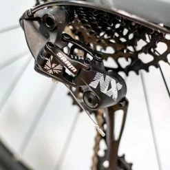 Cube Acid Grey N Pearlgrey VTT Semi-rigide 9 Cube Acid Grey N Pearlgrey VTT Semi-rigide -VTT semi-rigide Remise 604100 Cube Acid grey n pearlgrey 2023 Hardtail Mountainbike 11 1280x1280 3