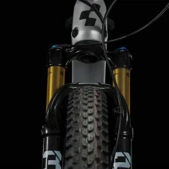 Cube Elite C:62 Pro Silver N Carbon VTT Semi-rigide -VTT semi-rigide Remise 617050 Cube Elite C 62 Pro silver n carbon 2023 Hardtail Mountainbike 3 1280x1280 1