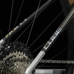 Cube Elite C:62 Pro Silver N Carbon VTT Semi-rigide -VTT semi-rigide Remise 617050 Cube Elite C 62 Pro silver n carbon 2023 Hardtail Mountainbike 5 1280x1280 1