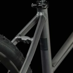 Cube Nature Graphite N Black VTC Femme -VTT semi-rigide Remise 645100Z Cube Nature graphite n black 2023 Crossrad Damen 2 1280x1280