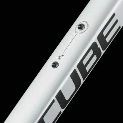 Cube Nature EXC Polarsilver N Black VTC Homme -VTT semi-rigide Remise 645200 Cube Nature EXC polarsilver n black 2023 Crossrad Herren 3 1280x1280 2