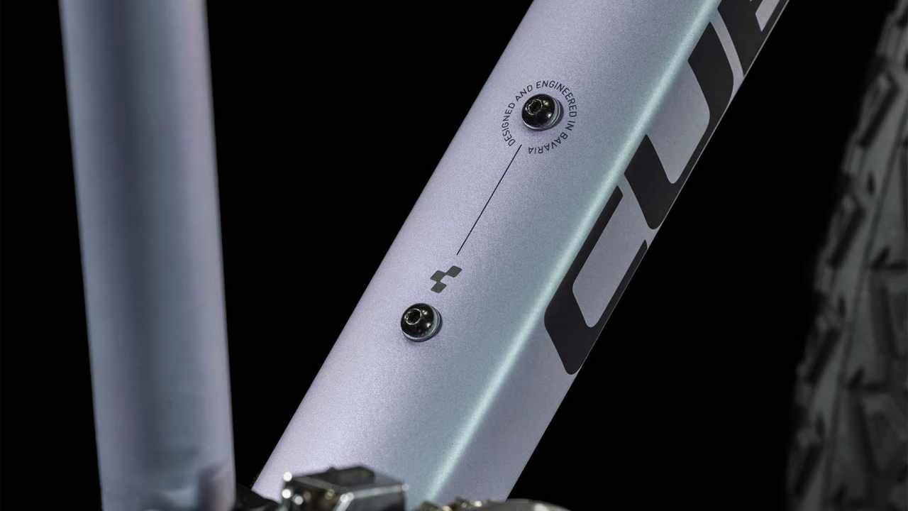 Cube Nature SLX Galactic N Black VTC Femme 4 Cube Nature SLX Galactic N Black VTC Femme – Image 4