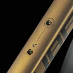 Cube Nature Pro Allroad Gold N Black VTC Homme -VTT semi-rigide Remise 646210 Cube Nature Pro Allroad gold n black 2023 Crossrad Herren 2 1280x1280 1