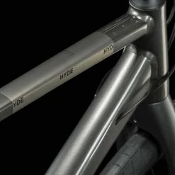 VTT semi-rigide Remise -VTT semi-rigide Remise 647100 Cube Hyde graphite n black 2023 Fitnessrad Herren 1 1280x1280 3