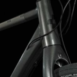 Cube Hyde Graphite N Black Vélo Fitness Homme -VTT semi-rigide Remise 647100 Cube Hyde graphite n black 2023 Fitnessrad Herren 4 1280x1280 1