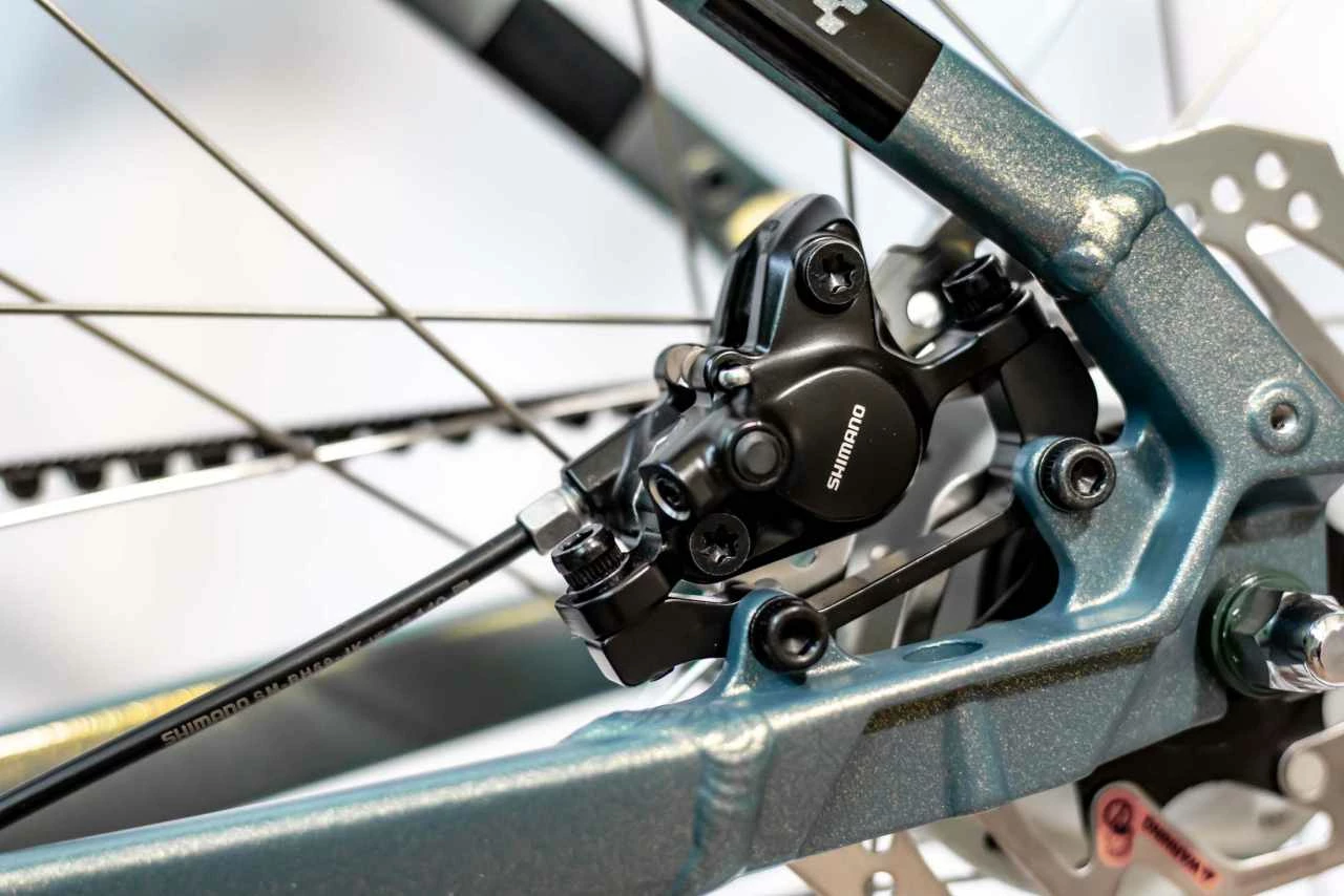 Cube Hyde Pro Metalgreen N Black Vélo Fitness Homme 4 Cube Hyde Pro Metalgreen N Black Vélo Fitness Homme – Image 4