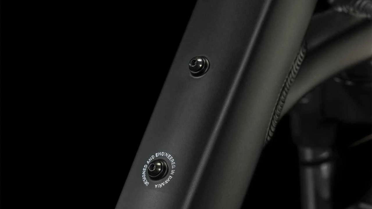 Cube Touring Black N Metal Vélo Trekking Col De Cygne 3 Cube Touring Black N Metal Vélo Trekking Col De Cygne – Image 3