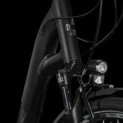 Cube Touring Black N Metal Vélo Trekking Col De Cygne 11 Cube Touring Black N Metal Vélo Trekking Col De Cygne -VTT semi-rigide Remise 648100E Cube Touring black n metal 2023 5 1280x1280 2