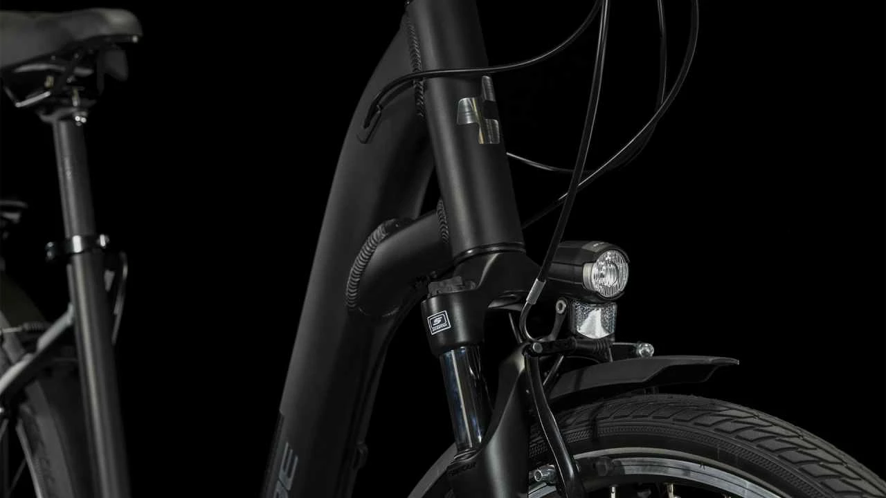 Cube Touring Black N Metal Vélo Trekking Col De Cygne 6 Cube Touring Black N Metal Vélo Trekking Col De Cygne – Image 6