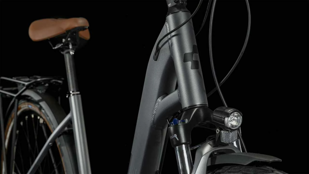 Cube Touring EXC Grey N Metal Vélo Trekking Col De Cygne 6 Cube Touring EXC Grey N Metal Vélo Trekking Col De Cygne – Image 6