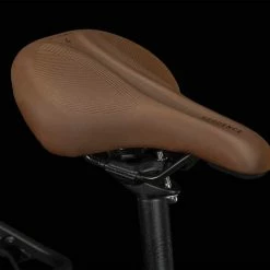 Cube Kathmandu Pro Grey N Black Vélo Trekking Femme -VTT semi-rigide Remise 648300Z Cube Kathmandu Pro grey n black 2023 Trekkingrad Damen 3 1280x1280