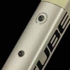 Cube Kathmandu Pro Flashstone N Black Vélo Trekking Homme 10 Cube Kathmandu Pro Flashstone N Black Vélo Trekking Homme -VTT semi-rigide Remise 648310 Cube Kathmandu Pro flashstone n black 2023 Trekkingrad Herren 4 1280x1280