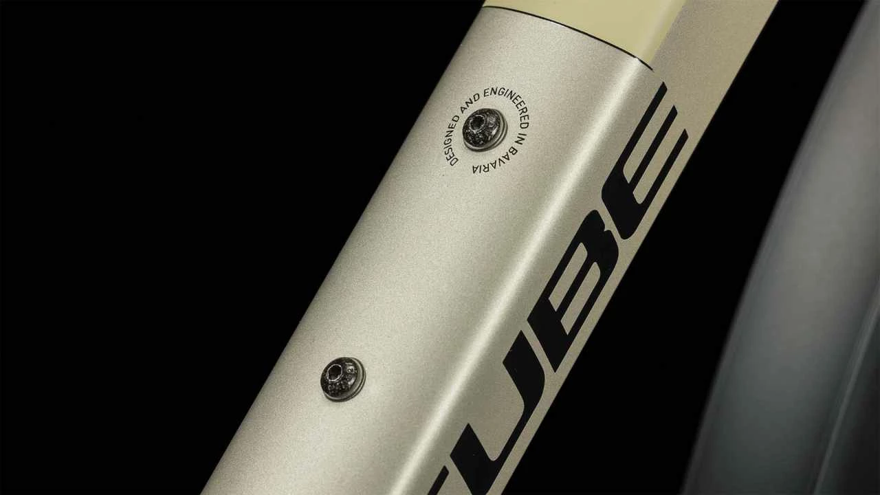 Cube Kathmandu Pro Flashstone N Black Vélo Trekking Homme 5 Cube Kathmandu Pro Flashstone N Black Vélo Trekking Homme – Image 5