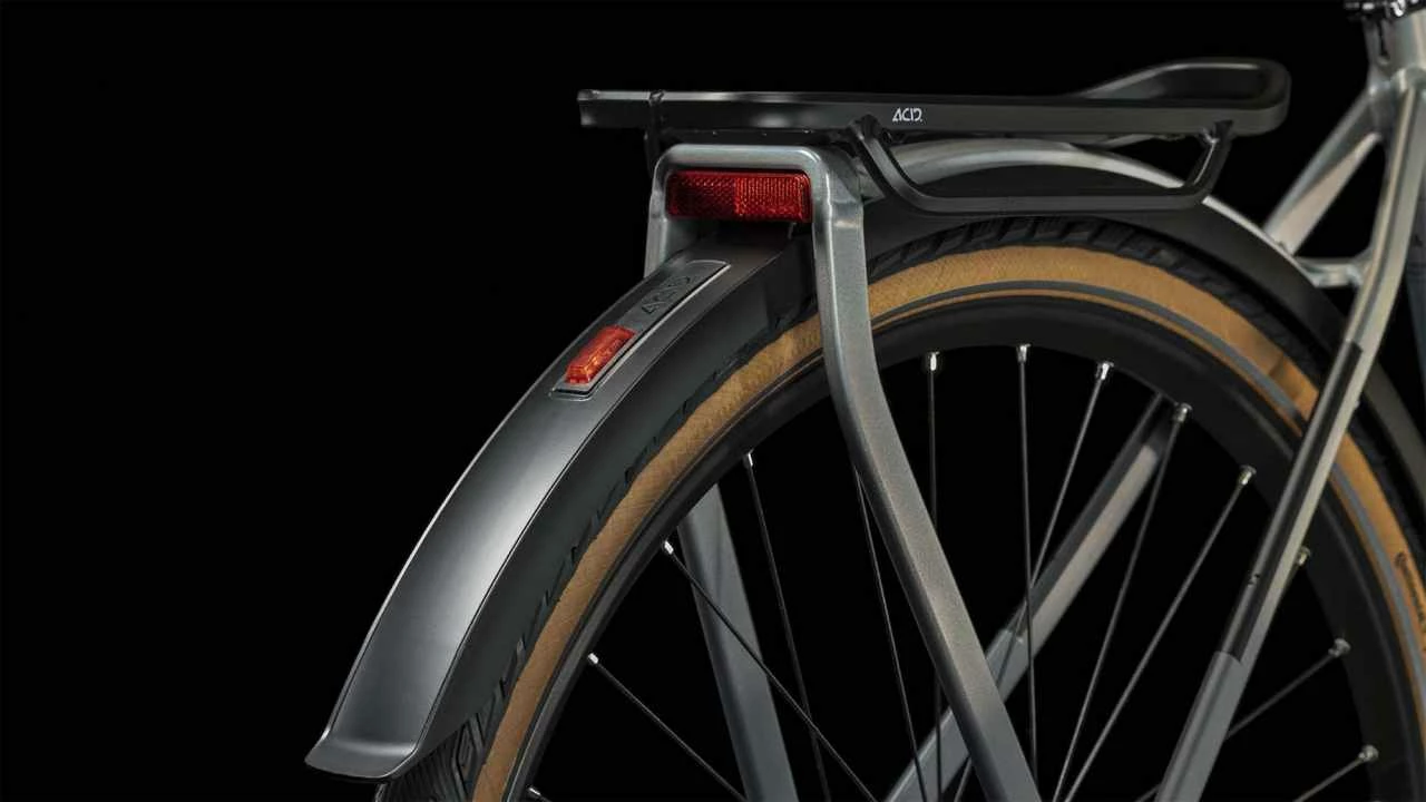 Cube Kathmandu SLX Prizmsilver N Black Vélo Trekking Homme 3 Cube Kathmandu SLX Prizmsilver N Black Vélo Trekking Homme – Image 3