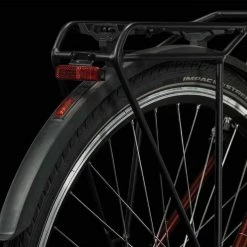 Cube Town Red N Grey Vélo Trekking Col De Cygne 8 Cube Town Red N Grey Vélo Trekking Col De Cygne -VTT semi-rigide Remise 649110E Cube Town red n grey 2023 Trekkingrad Tiefeinsteiger 2 1280x1280 1