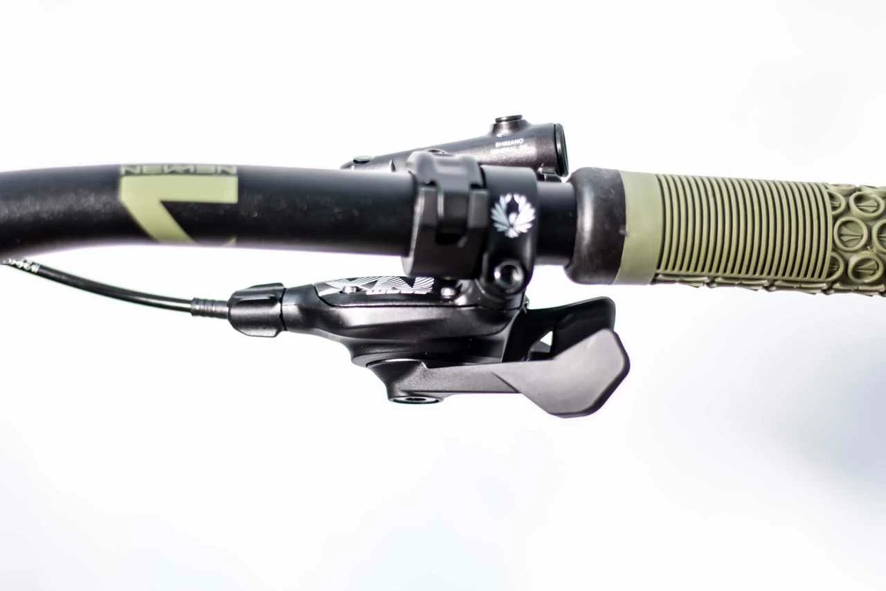 Cube Stereo ONE22 HPC TM 29 Flashgrey N Olive VTT Tout Suspendu 2 Cube Stereo ONE22 HPC TM 29 Flashgrey N Olive VTT Tout Suspendu – Image 2