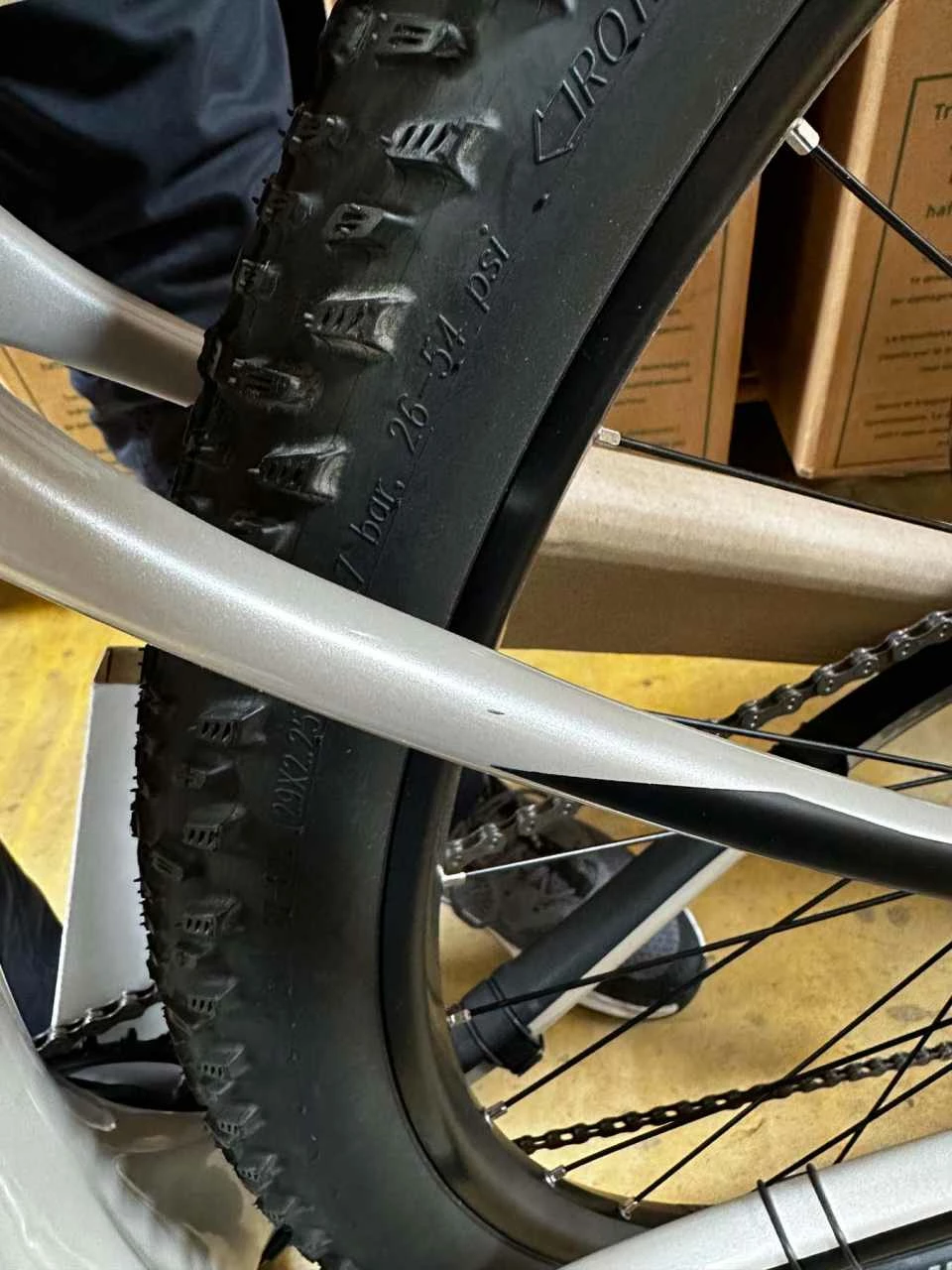 Ghost Lector SF LC Light Grey / Black Glossy / Matt VTT Semi-rigide Peinture Endommagée 2 Ghost Lector SF LC Light Grey / Black Glossy / Matt VTT Semi-rigide Peinture Endommagée – Image 2